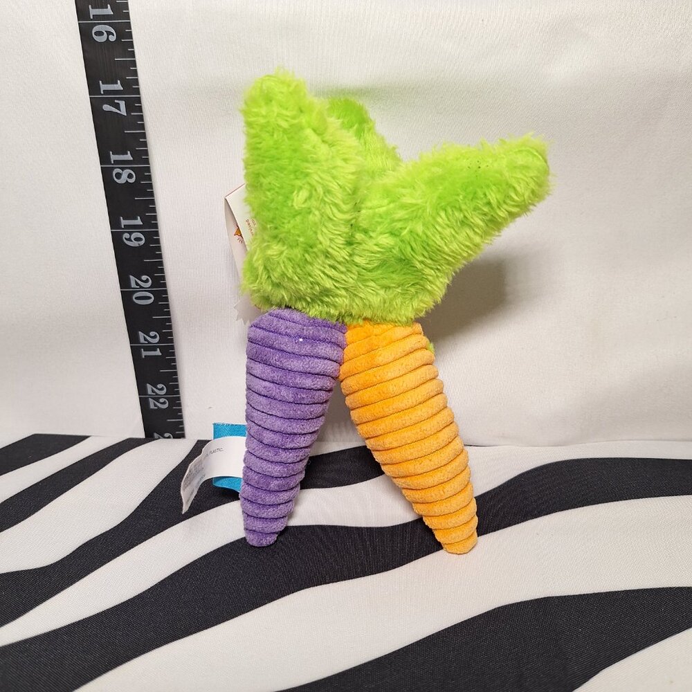 NWT Bark BarkBox Beg -n- Bag Theme with 2 toys and 3 treats - Small Dogs - Picture 7 of 16